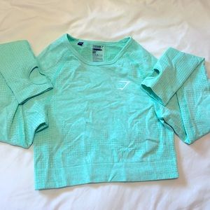 Gymshark Vital Long Sleeve Crop Top (mint color)